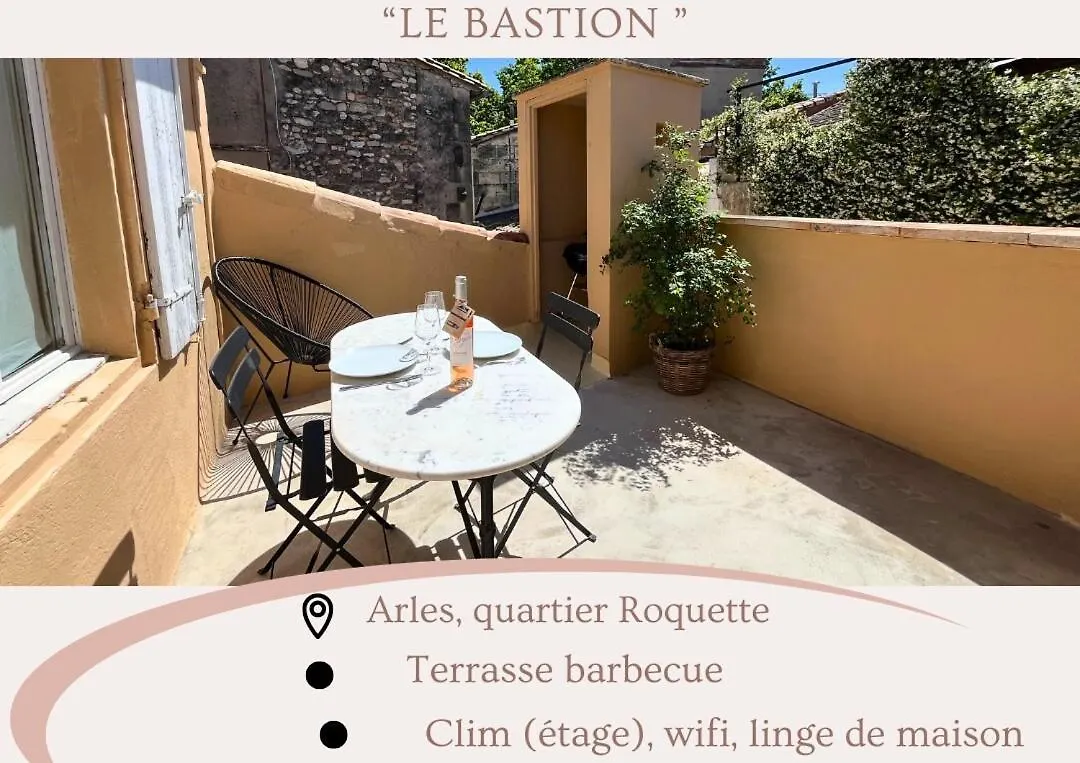 Maison Cosy Avec Rooftop Et Bbq - Roquette Arles